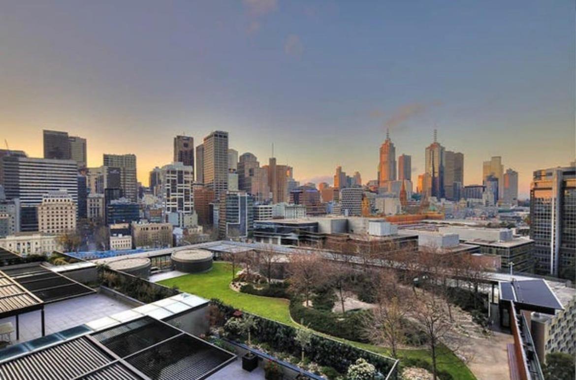 Freshwater 20th Flr Amazing River Views Apartment *