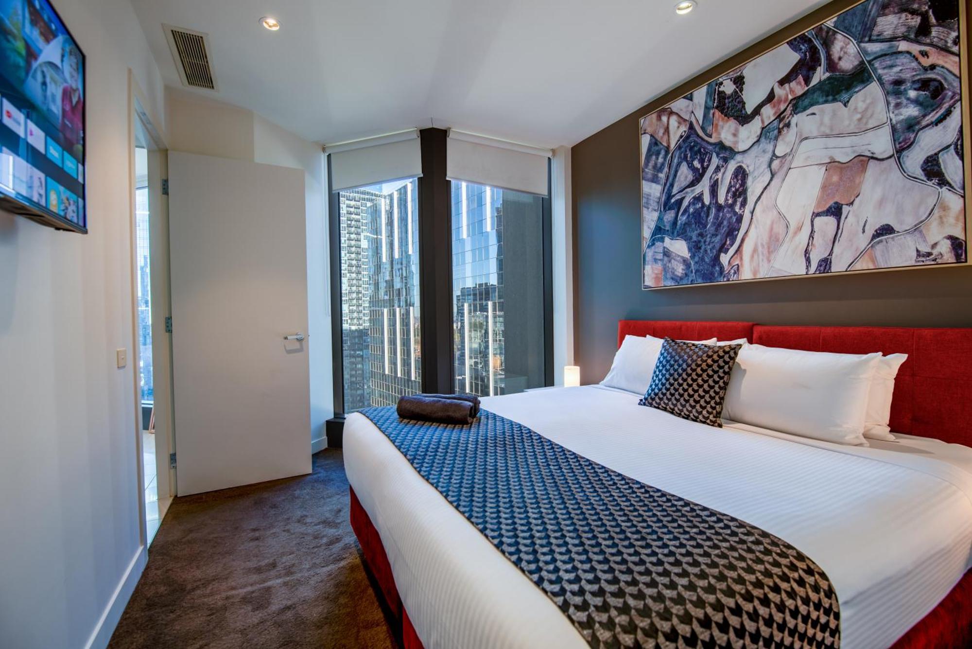 Freshwater 20th Flr Amazing River Views Apartment