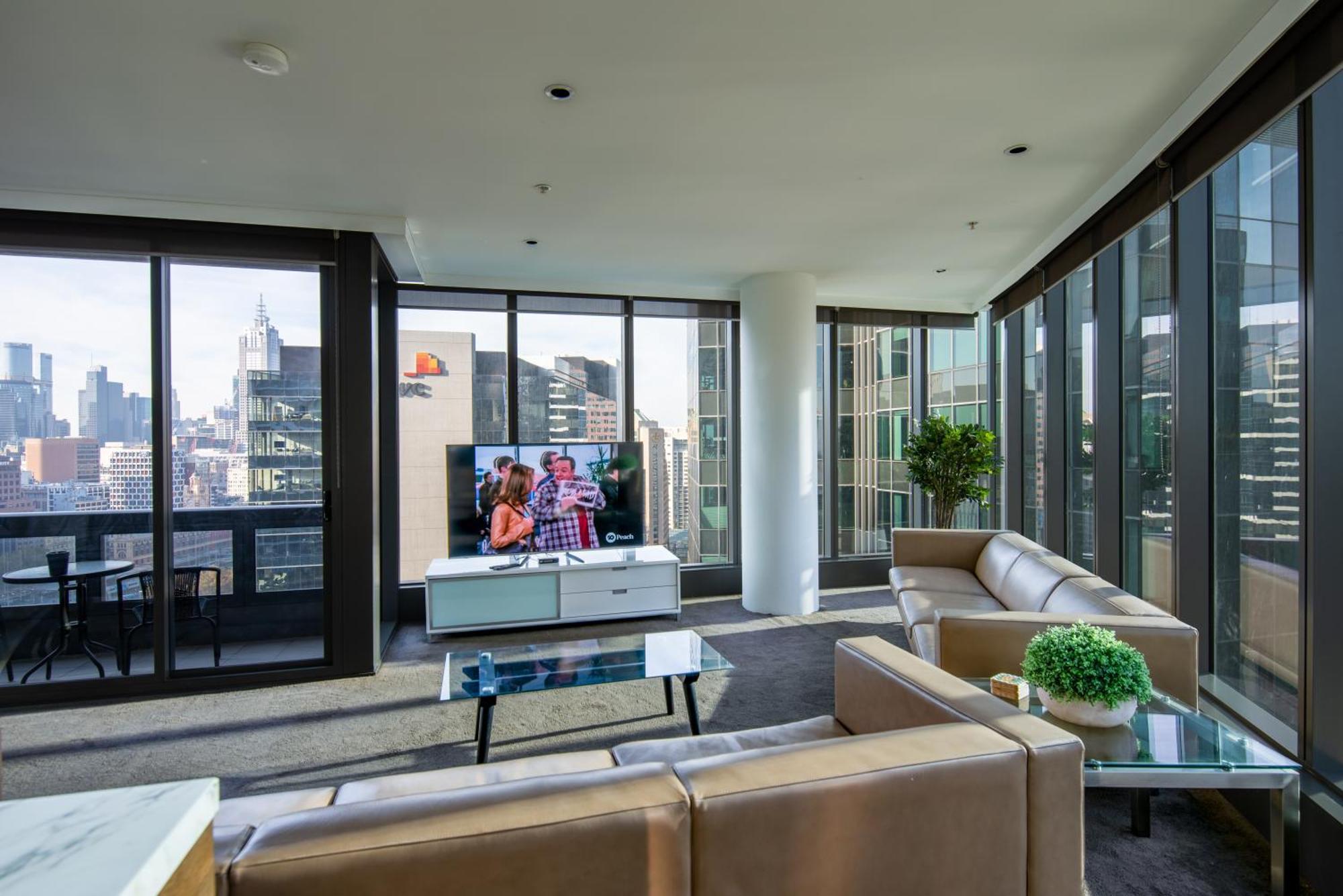 Freshwater 20th Flr Amazing River Views * Melbourne